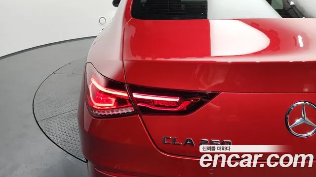 Mercedes-Benz CLA-Class 2022 — фото 9