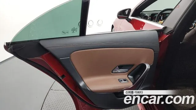 Mercedes-Benz CLA-Class 2022 — фото 15