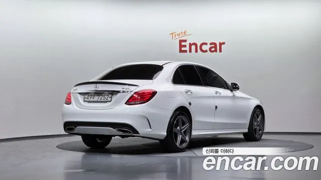 Mercedes-Benz C-Class 2018 — фото 2
