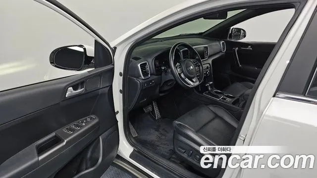 Kia Sportage 2021 — фото 10