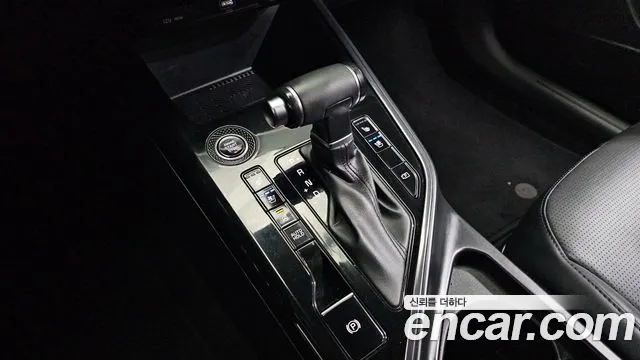 Kia Niro 2022 — фото 12