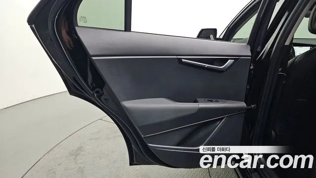 Kia Niro 2022 — фото 15