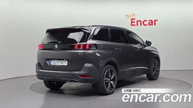 Peugeot 5008 2023 — фото 2
