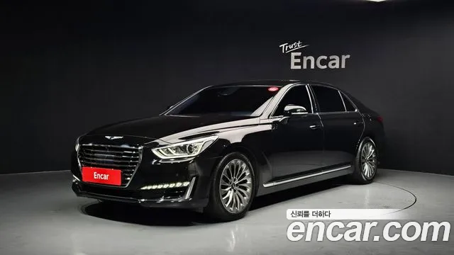 Genesis EQ900