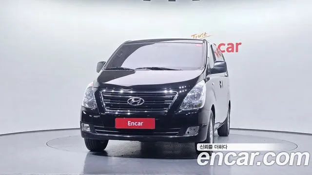 Hyundai Starex 2017 — фото 3