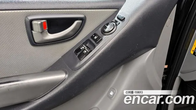 Hyundai Starex 2017 — фото 18