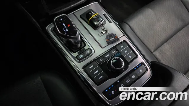 Hyundai Equus 2014 — фото 9