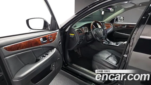 Hyundai Equus 2014 — фото 10
