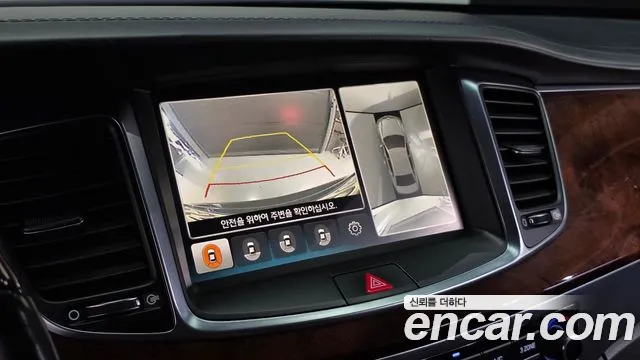 Hyundai Equus 2014 — фото 14