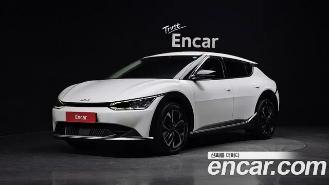 Kia EV6 2022 — фото 1