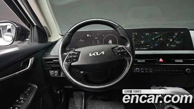 Kia EV6 2022 — фото 13