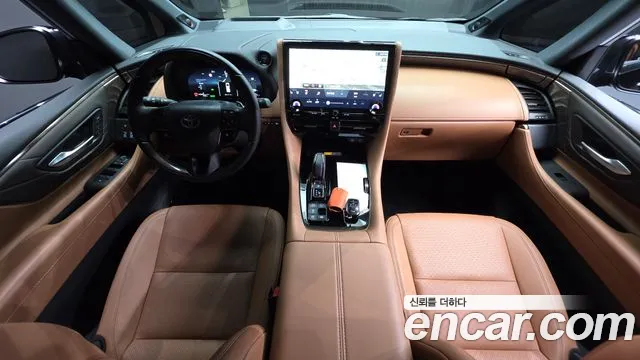 Toyota Alphard 2024 — фото 10