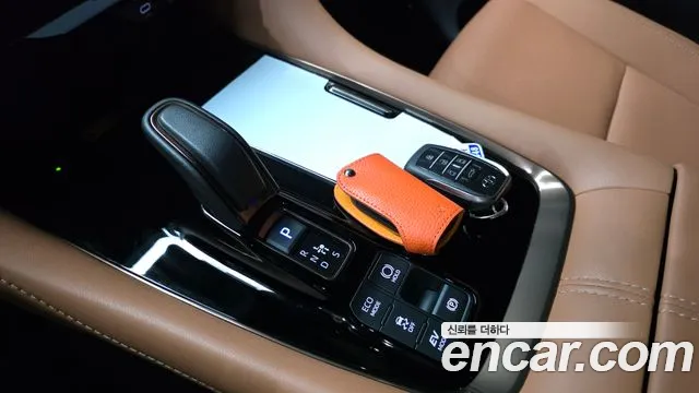 Toyota Alphard 2024 — фото 12