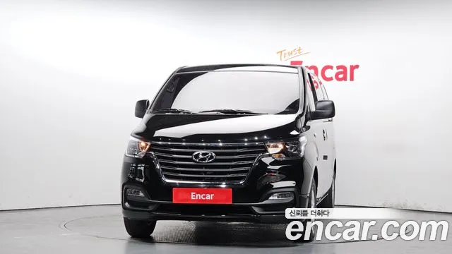 Hyundai Starex 2020 — фото 3