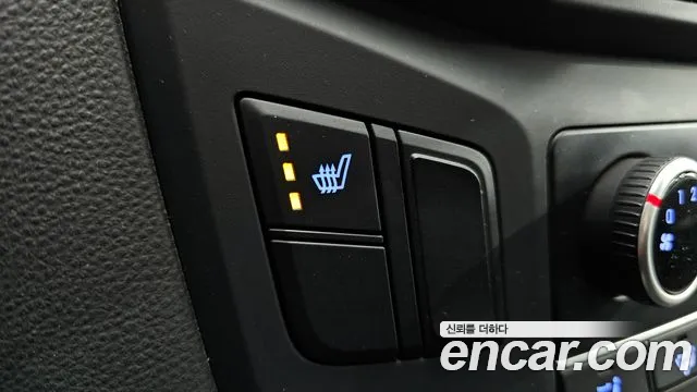 Hyundai Starex 2020 — фото 17