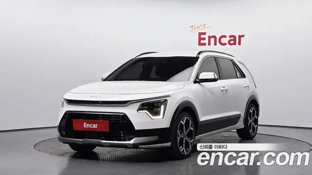 Kia Niro 2022 — фото 1