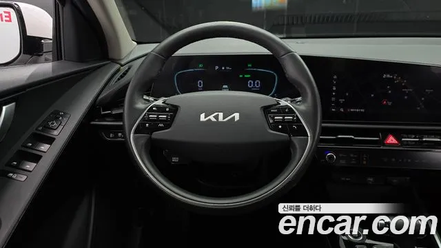 Kia Niro 2022 — фото 12