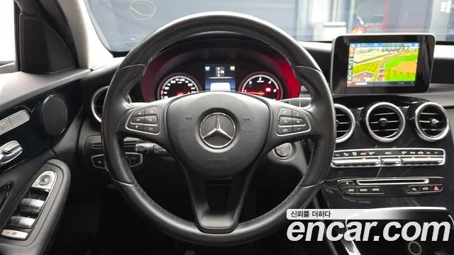 Mercedes-Benz C-Class 2016 — фото 13