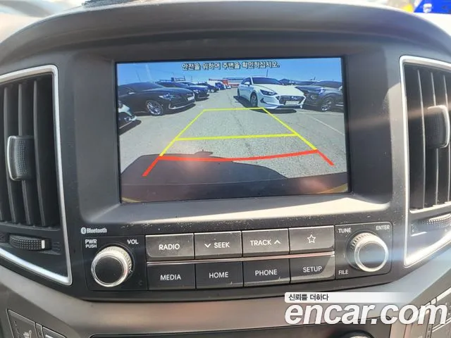 Hyundai Starex 2021 — фото 12