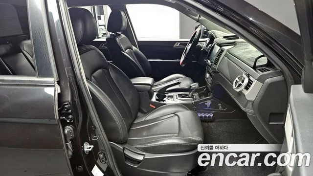 KG_Mobility_Ssangyong Rexton 2018 — фото 10