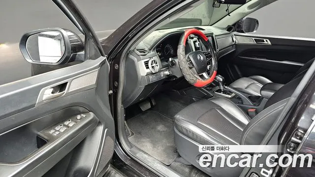 KG_Mobility_Ssangyong Rexton 2018 — фото 12