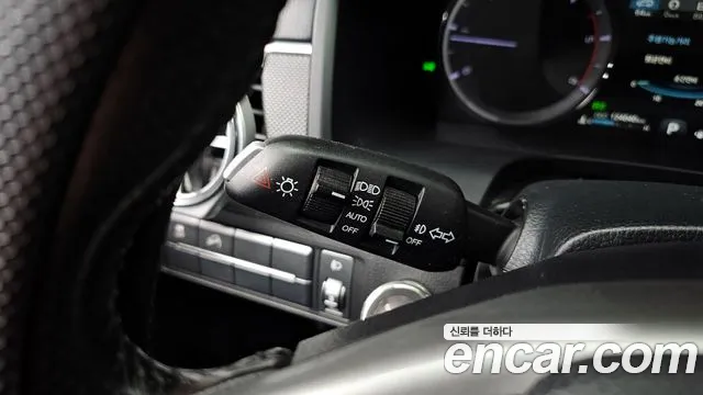 KG_Mobility_Ssangyong Rexton 2018 — фото 18