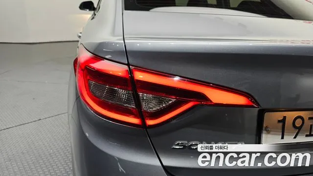 Hyundai Sonata 2015 — фото 9