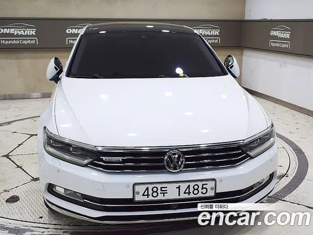 Volkswagen Passat 2018 — фото 3