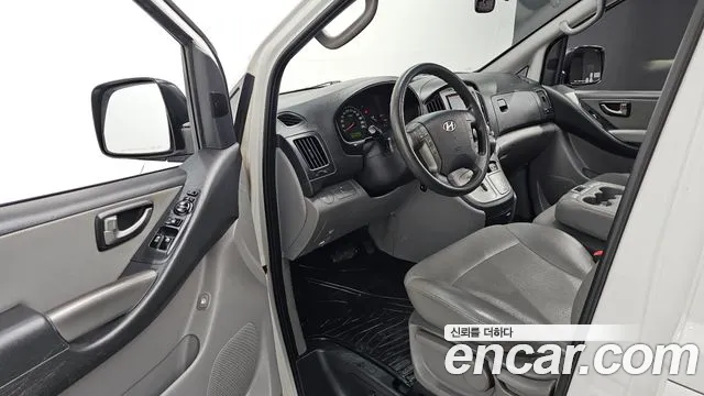 Hyundai Starex 2014 — фото 13