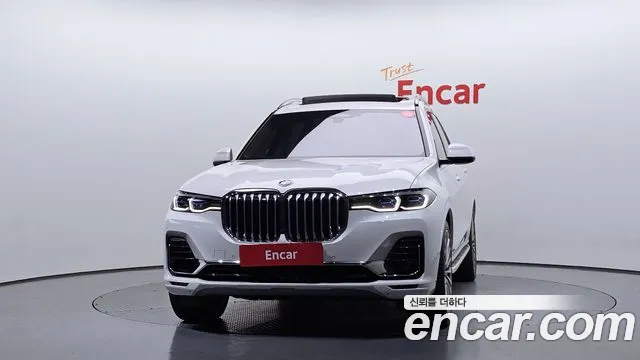 BMW X7 2022 — фото 3