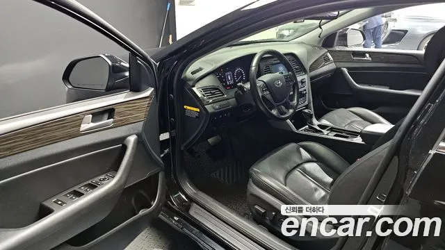 Hyundai Sonata 2015 — фото 10