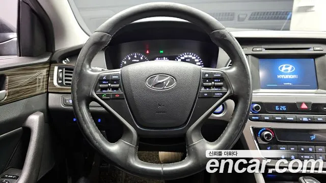 Hyundai Sonata 2015 — фото 12