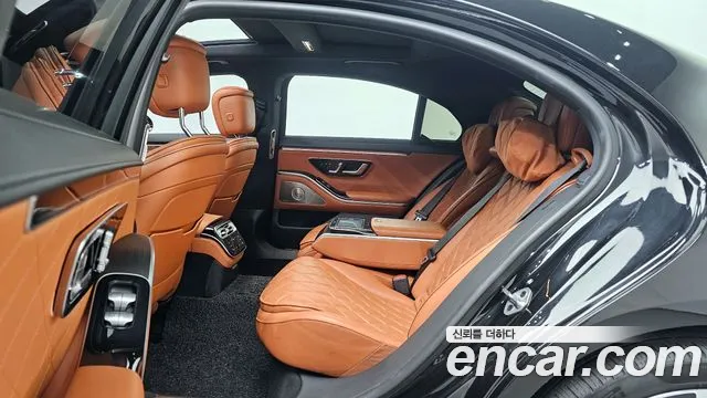 Mercedes-Benz S-Class 2022 — фото 12
