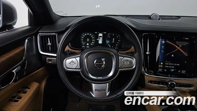 Volvo S90 2018 — фото 12