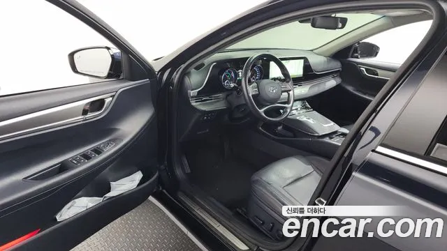 Hyundai Grandeur 2021 — фото 13