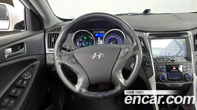 Hyundai Sonata 2014 — фото 13