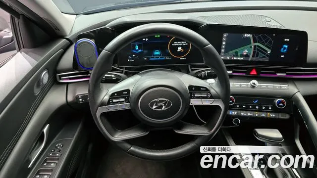 Hyundai AVANTE 2023 — фото 13