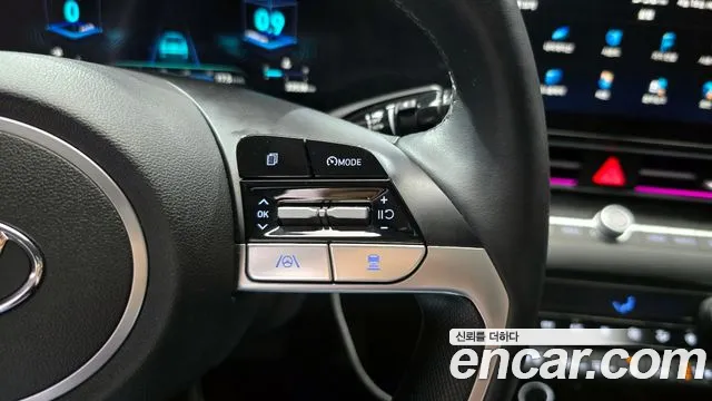 Hyundai AVANTE 2023 — фото 16