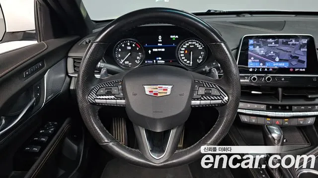 Cadillac CT4 2020 — фото 17