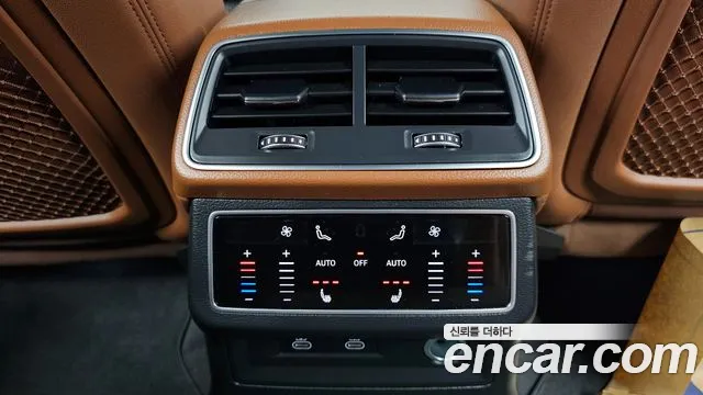 Audi A6 2023 — фото 18