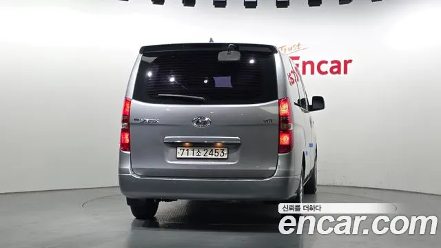 Hyundai Starex 2018 — фото 4