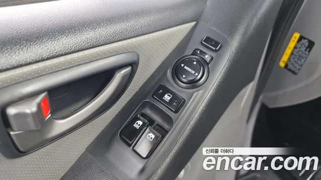 Hyundai Starex 2018 — фото 14