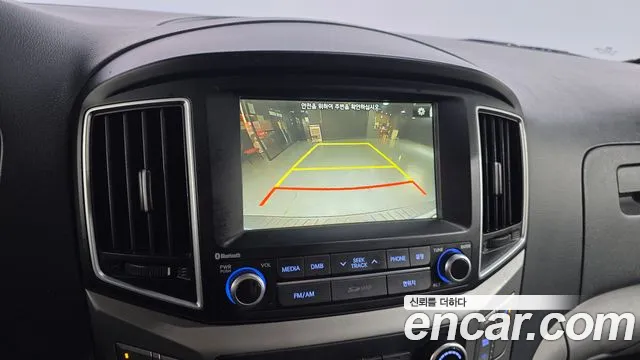 Hyundai Starex 2018 — фото 17