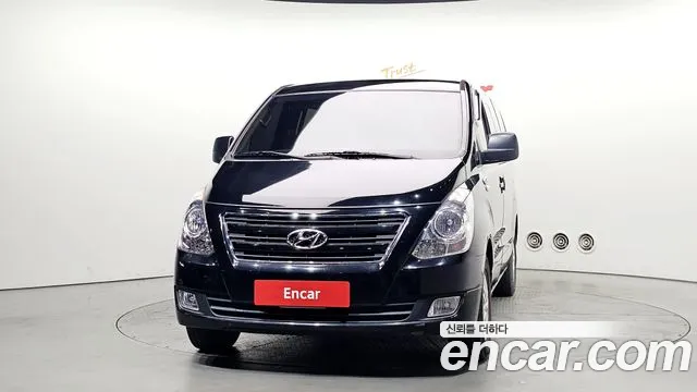 Hyundai Starex 2017 — фото 3