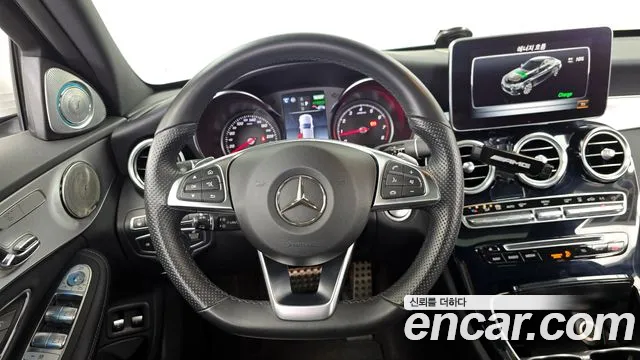 Mercedes-Benz C-Class 2018 — фото 19