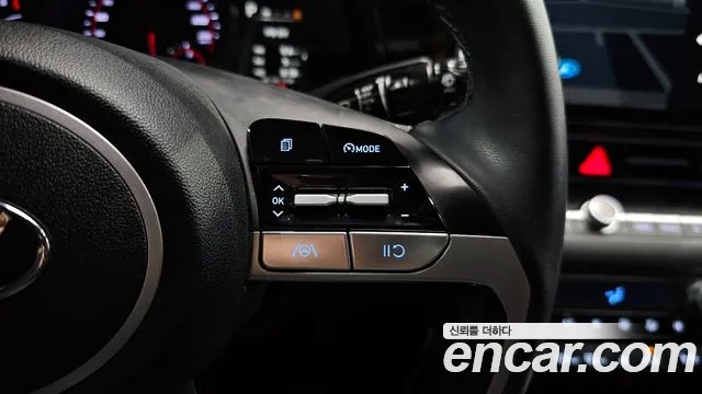 Hyundai AVANTE 2023 — фото 18