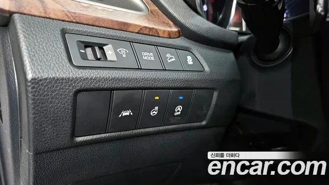 Hyundai Santafe 2017 — фото 14
