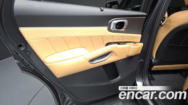 Kia Sorento 2023 — фото 15