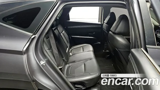 Hyundai Tucson 2023 — фото 17