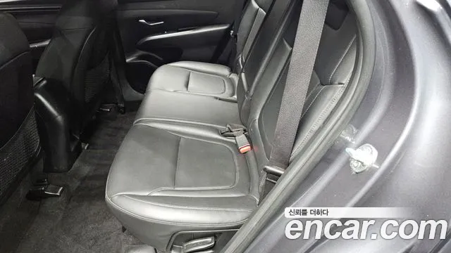 Hyundai Tucson 2023 — фото 16